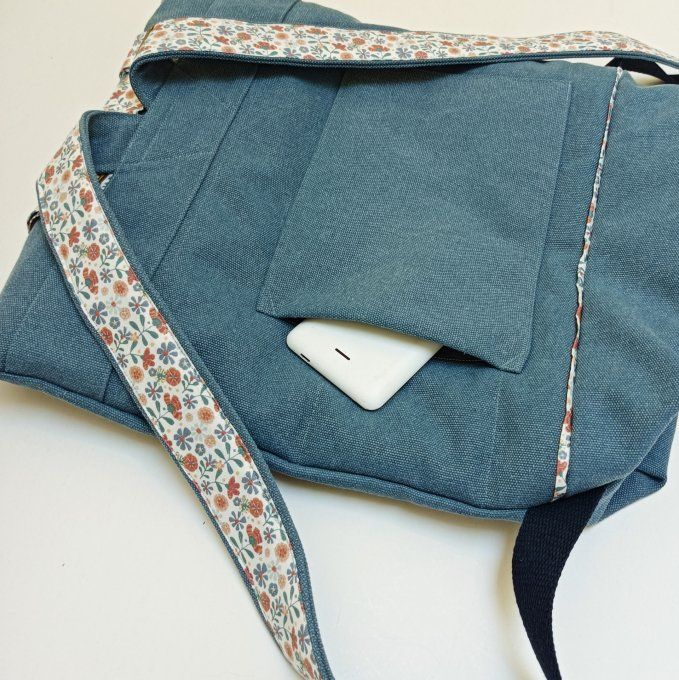Sac à dos coursier toile Cayman bleu - petites fleurs