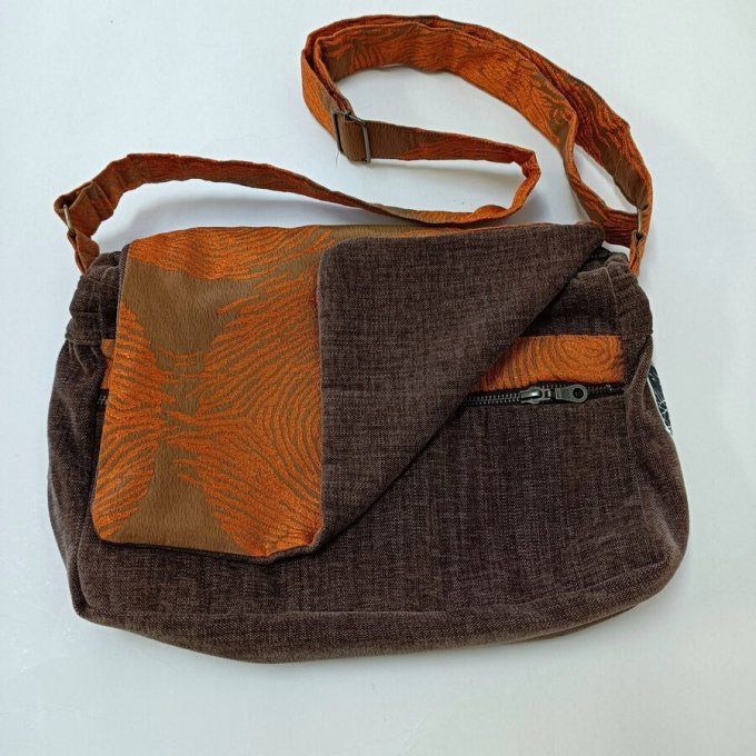 Besace velours brun - Rabat spirale orange 