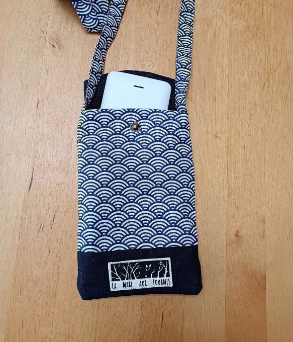 Pochette téléphone portable - Lin lavé bleu nuit et coton imprimé japonais