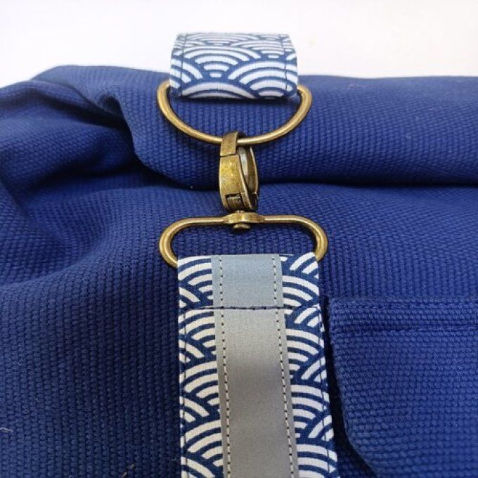 Sac a dos coursier-Coton Thebes bleu-Coton japonais vagues