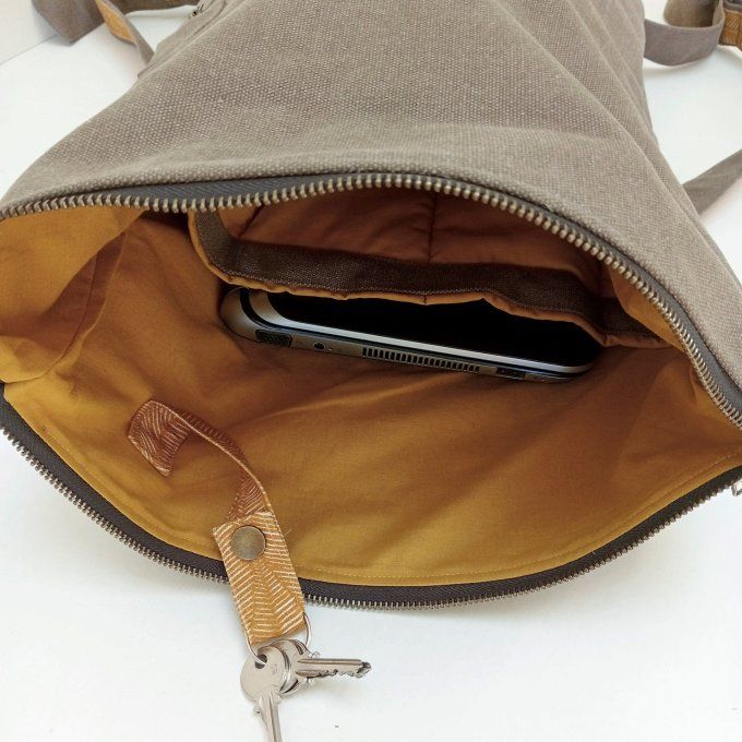 Sac à dos zip top toile Cayman taupe - jaune